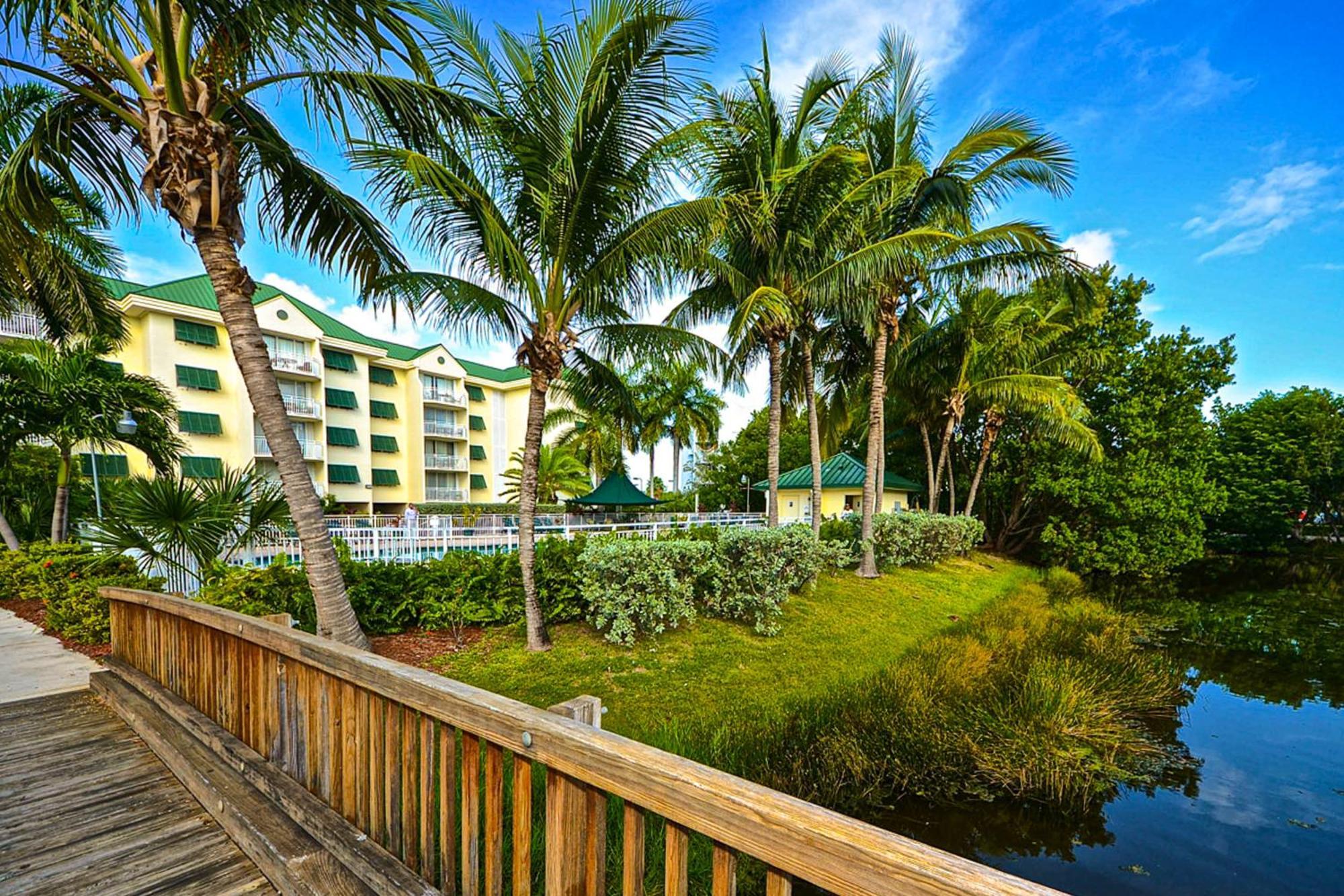 Sunrise Suites - Sea Breeze Suite 101 Кі-Вест Номер фото