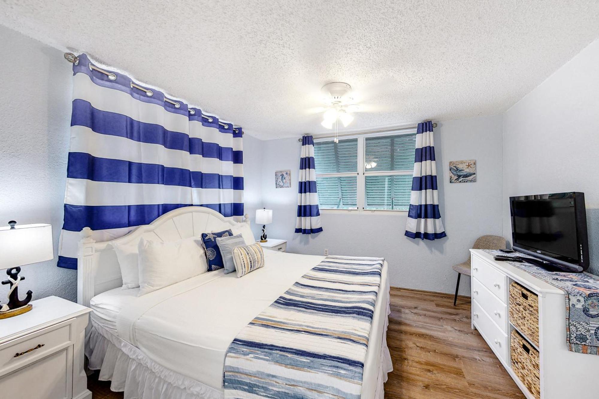 Sunrise Suites - Sea Breeze Suite 101 Кі-Вест Номер фото